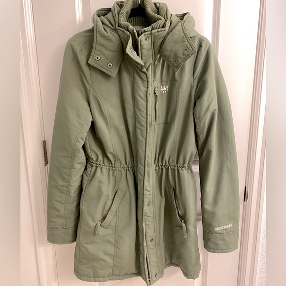 Womens Abercrombie jacket green size medium - Picture 1 of 5